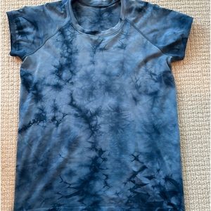 Blue Marble Lululemon Swiftly tech